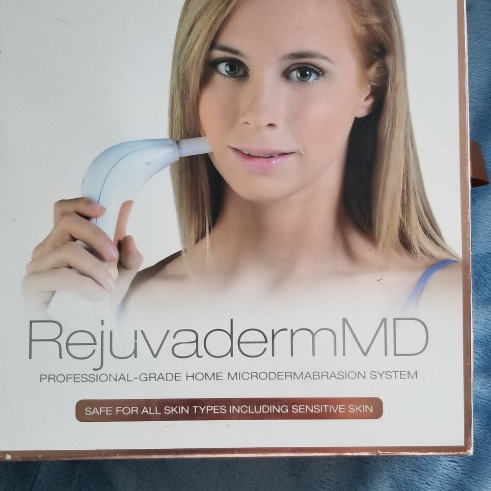 RejuvadermMD Professional Home Microdermabrasion